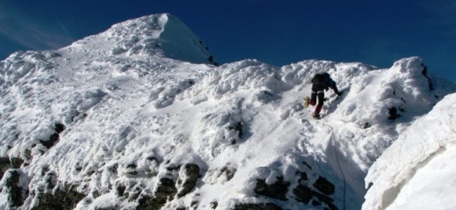 Peretele NV al vf. Vanatoarea lui Buteanu iarna