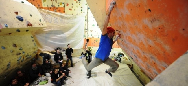 Concurs de bouldering la Natural High, Brasov