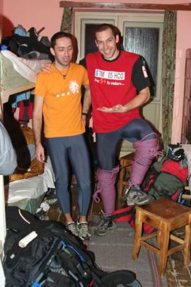 Revelion la Cabana Negoiu, Fagaras 29 dec 2005 - 02 ian 2006{[]}Revelion la Cabana Negoiu, Fagaras 29 dec 2005 - 02 ian 2006