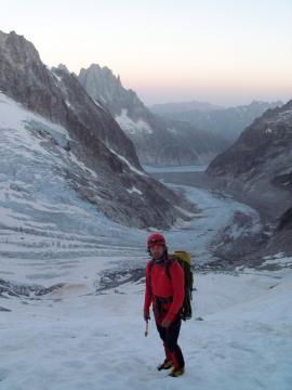 Traseul Contamine din Petites Jorasses{[]}Traseul Contamine din Petites Jorasses