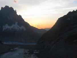 Traseul Contamine din Petites Jorasses{[]}Traseul Contamine din Petites Jorasses