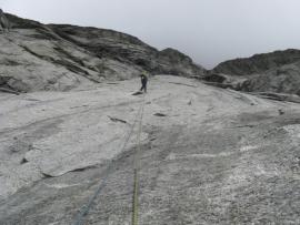 Traseul Contamine din Petites Jorasses{[]}Traseul Contamine din Petites Jorasses