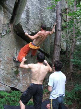 In cautarea bolovanilor