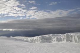 Uhuru Peak{[]}Uhuru Peak