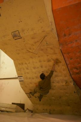 Concurs de bouldering la Natural High, Brasov{[]}Concurs de bouldering la Natural High, Brasov