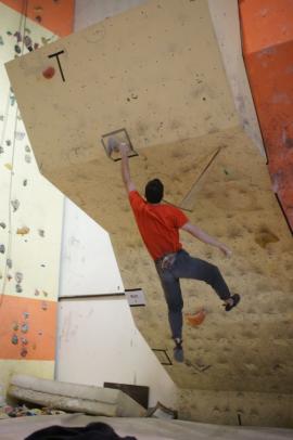 Concurs de bouldering la Natural High, Brasov{[]}Concurs de bouldering la Natural High, Brasov