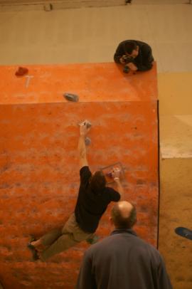 Concurs de bouldering la Natural High, Brasov{[]}Concurs de bouldering la Natural High, Brasov
