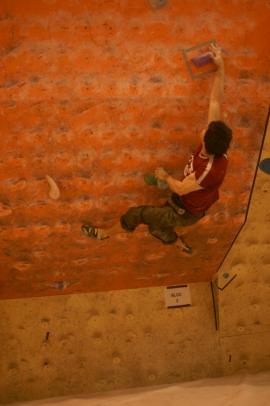 Concurs de bouldering la Natural High, Brasov{[]}Concurs de bouldering la Natural High, Brasov